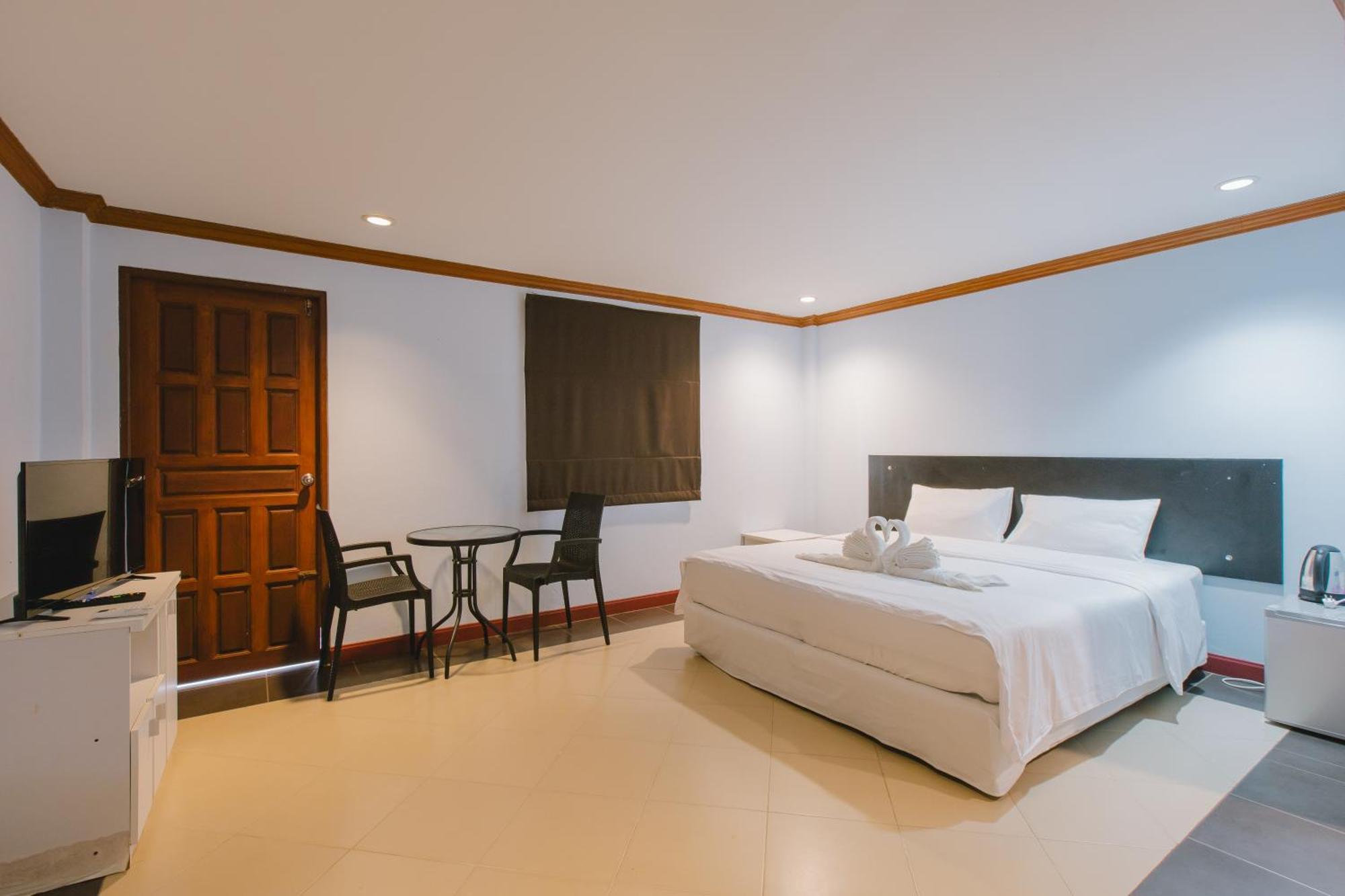 Sunstar Palace Patong Dış mekan fotoğraf