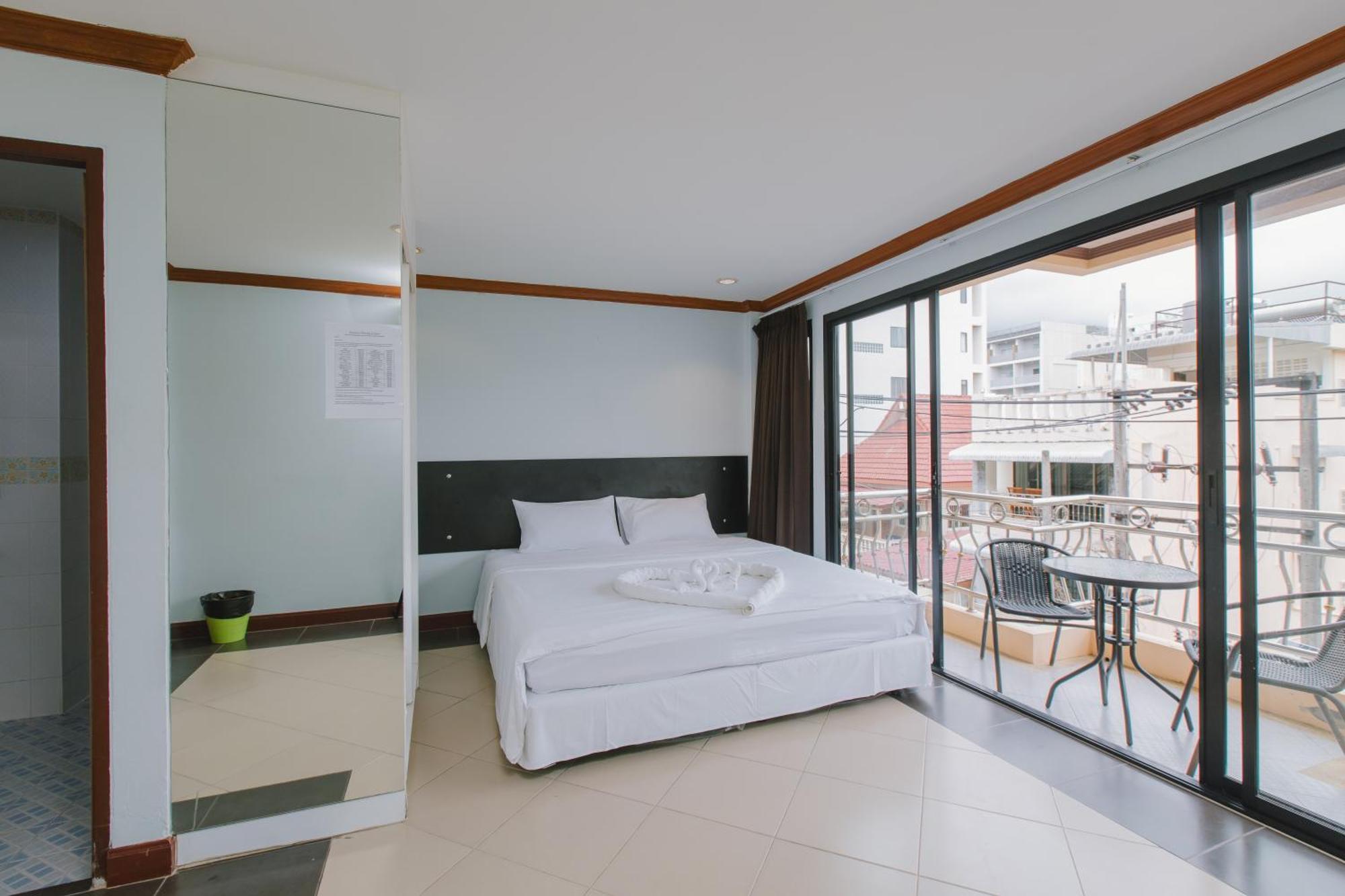Sunstar Palace Patong Dış mekan fotoğraf